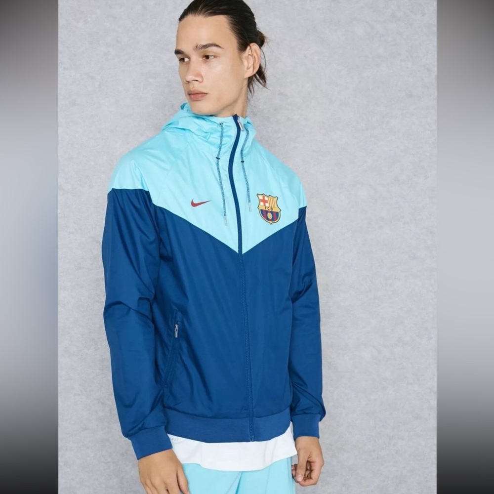 Nike Rare FCB Nike Windrunner Jacket Glanz Nylon Jacket Barcelona Blue Sz S